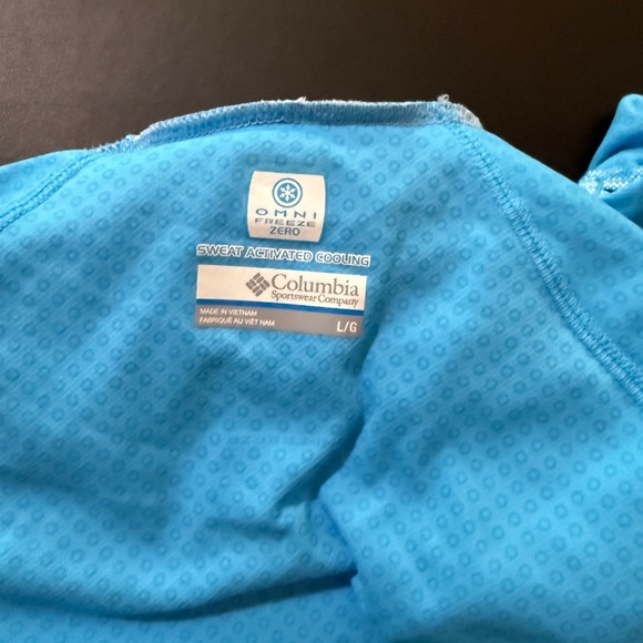 Columbia PFG Shirt - Picture 2 of 4